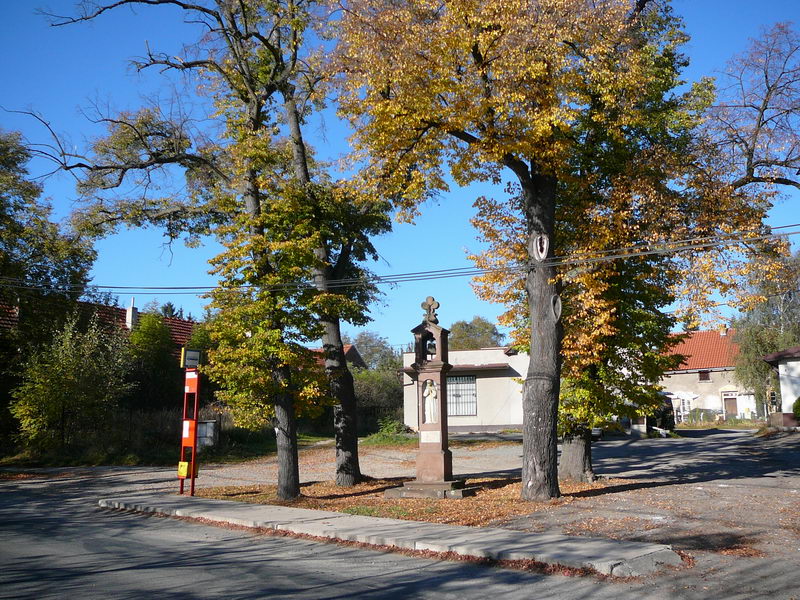 Srbín - náves